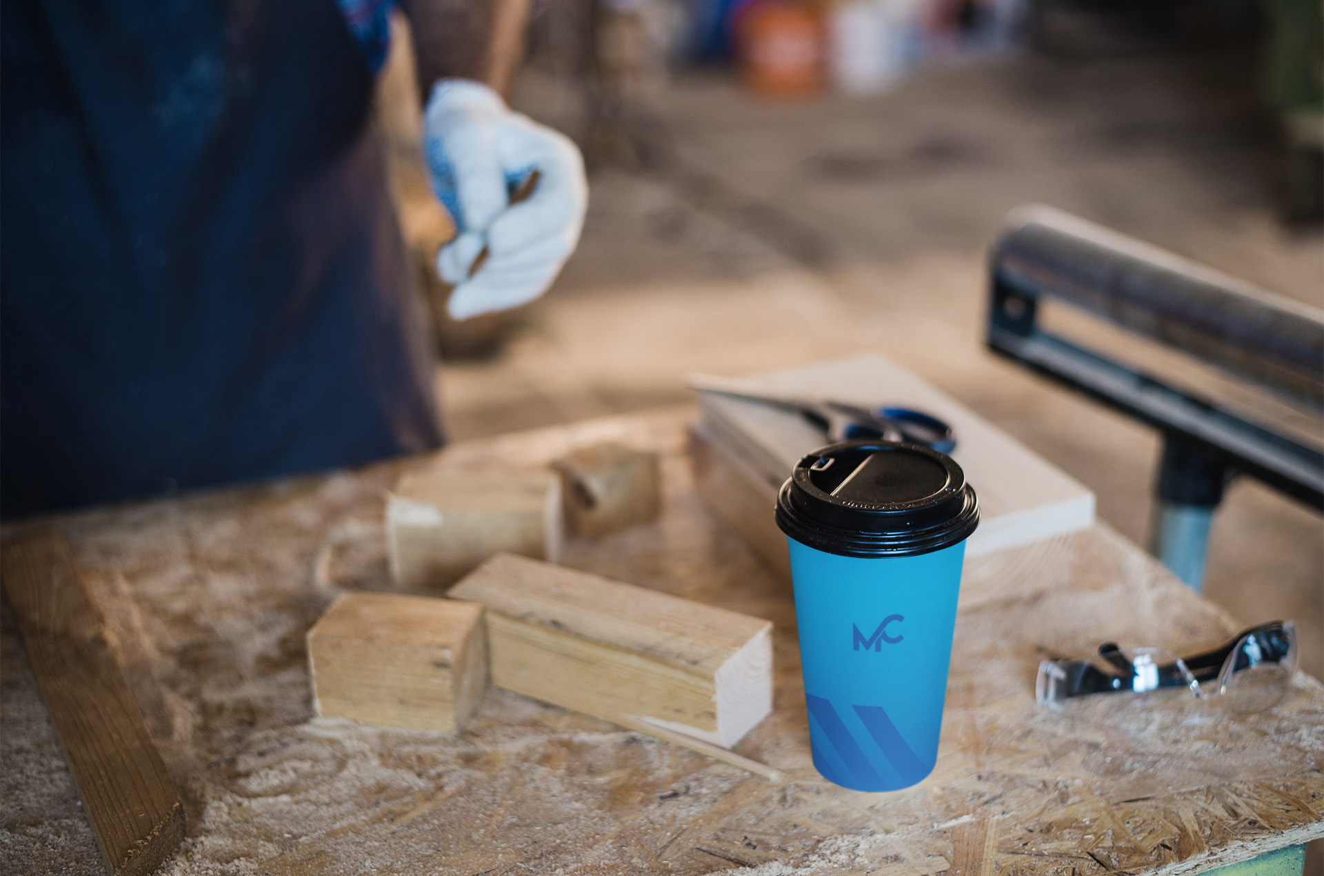 mockup-of-a-coffee-cup-on-a-work-table-36521-r-el2